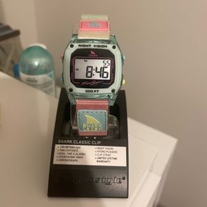 Just don’t wear it much only worn a hand full of times